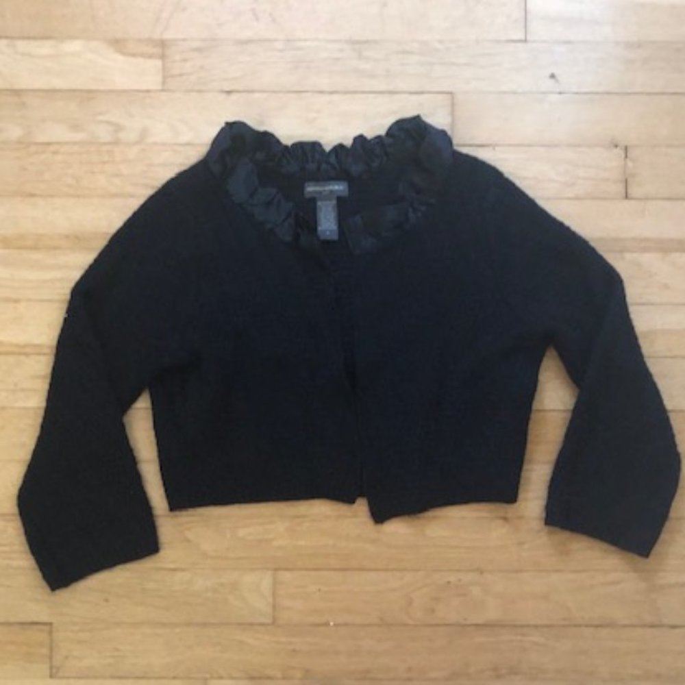 Black Banana Republic Shrug ruffled collar size Medium